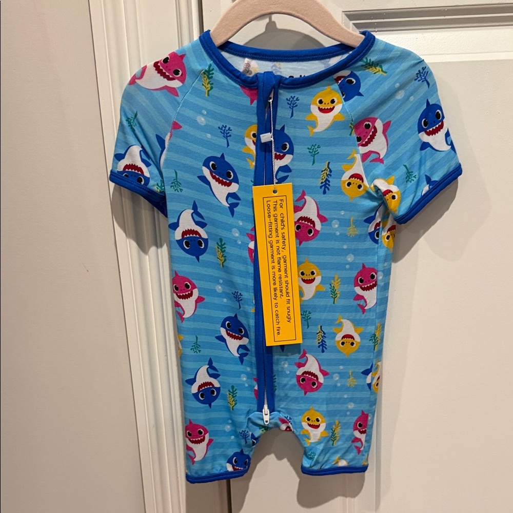 Baby Shark Bamboo zippy Shorty Romper size 6-12 months NWT